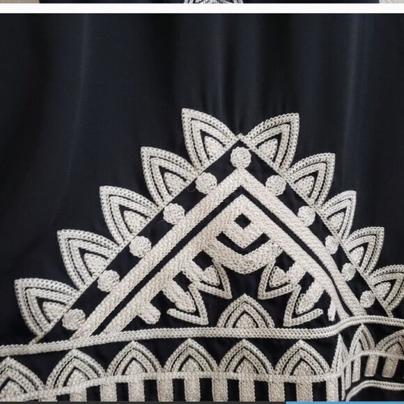 THML Chiffon‎ V-Neck Embroidered Maxi Dress Black S - Picture 9 of 13